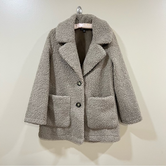 Zara TRF Teddy Sherpa Jacket Size XS - Picture 2 of 9